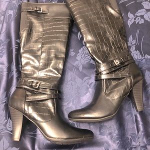 LifeStride women's dressy tall black faux alligator boots size 7